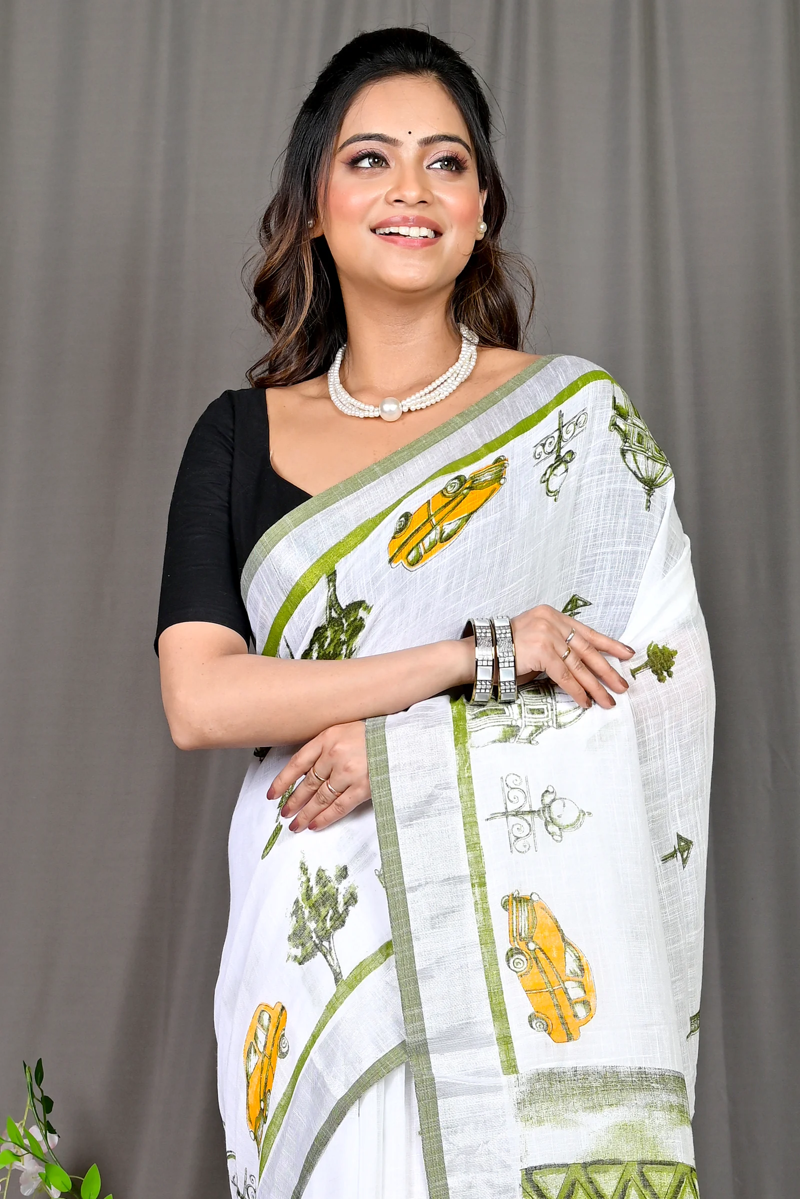 White Green Pure Cotton Soher Printed Handloom Saree (609)